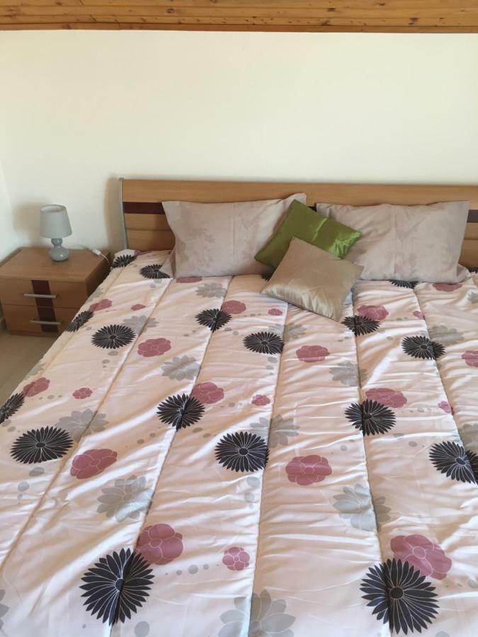 Apart Mani Di Lauro Apartment เปรโก ภายนอก รูปภาพ